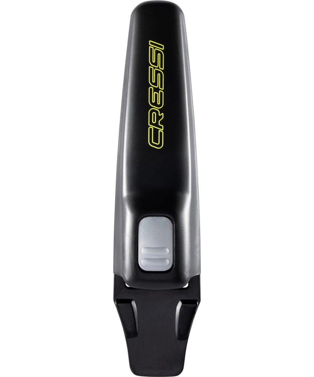 ARGUS couteau avec des caractéristiques impressionnantes