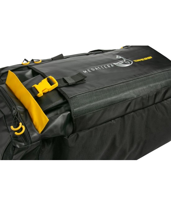 MEGATTERA SAC ETANCHE DE PLONGÉE AVEC POCHE POUR PALMES